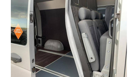 Установка диванов Тандем в микроавтобус Renault Master - Рено Мастер-4