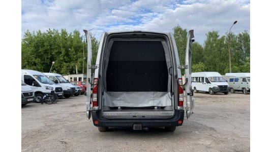 Установка диванов Тандем в микроавтобус Renault Master - Рено Мастер-10
