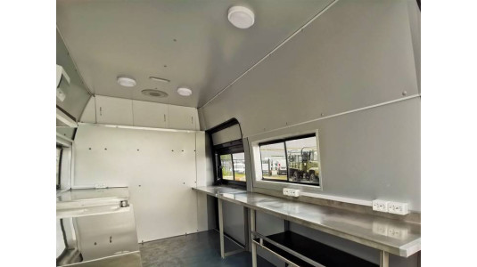 Переоборудование CITROEN JUMPER в автолавку (Фуд-трак)-5