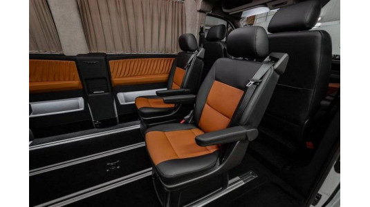 Переоборудование Ford Transit - микроавтобус "Бизнес-купе" Форд Транзит-8