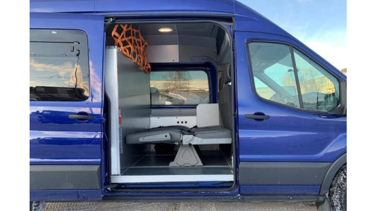 Мотодом на базе автомобиля Форд Транзит-11