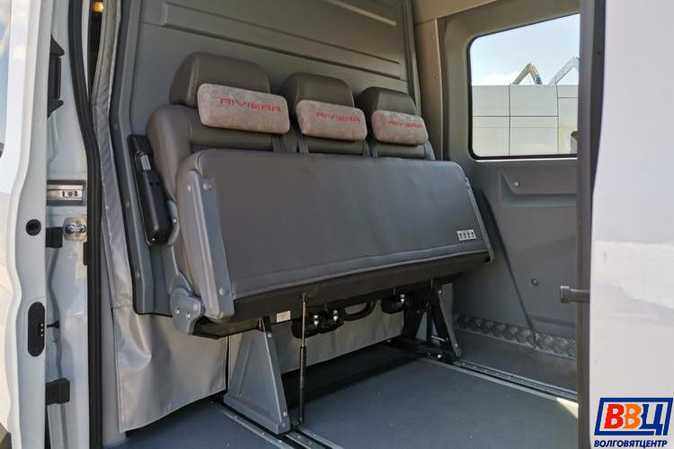 Ford Transit - Грузопассажирский микроавтобус