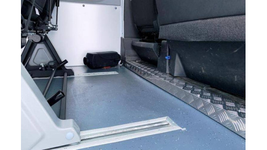 Переоборудуем Ford Transit в Деловое купе с помощью двух диванов-трансформеров ТАНДЕМ!-14