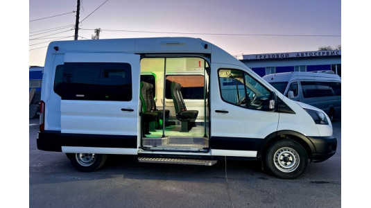 Переоборудование Форд Транзит в туристический-1