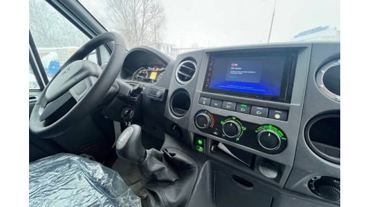 Автомобиль Газель Некст в качестве мобильного офиса-3