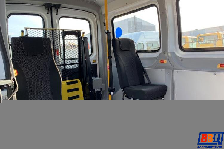 Ford Transit - Микроавтобус для инвалидов с гидроподъемником