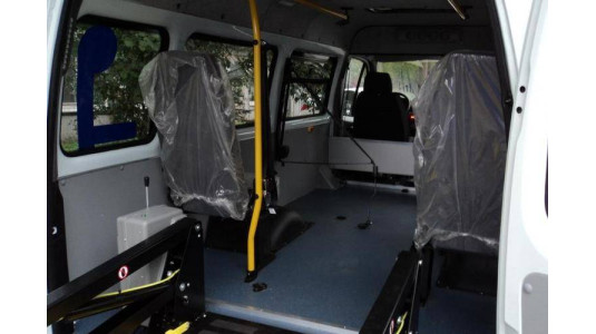 ГАЗель Бизнес 2705 микроавтобус для транспортировки инвалидов в кресле-коляске-2