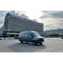 Мерседес Спринтер - переоборудован для перевозки снегоходов и мотоциклов