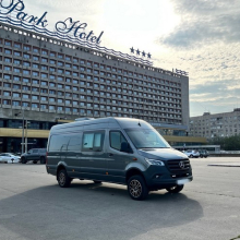 Мерседес Спринтер - переоборудован для перевозки снегоходов и мотоциклов