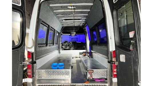 Междугородний автобус Mercedes Sprinter (Мерседес Спринтер)-17