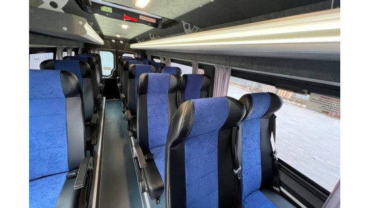 Междугородний автобус Mercedes Sprinter (Мерседес Спринтер)-4