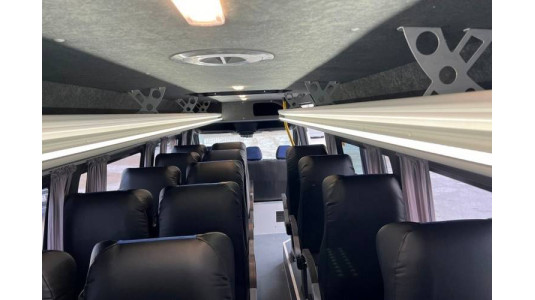 Междугородний автобус Mercedes Sprinter (Мерседес Спринтер)-9