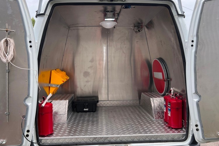 Соболь 27527 для перевозки взрывчатых веществ, опасных грузов EXII класс опасности 1-17