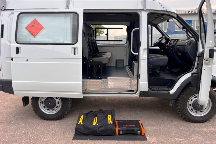 Соболь 27527 для перевозки взрывчатых веществ, опасных грузов EXII класс опасности 1-4