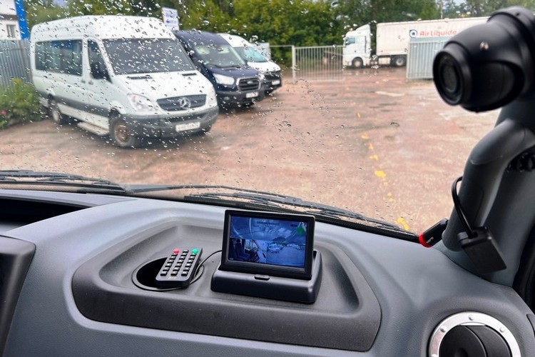 Соболь 27527 для перевозки взрывчатых веществ, опасных грузов EXII класс опасности 1-33