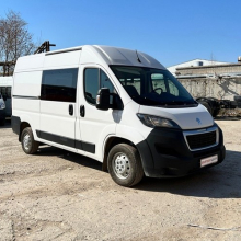 Переоборудование грузового фургона в грузопассажирский