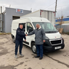 Peugeot Boxer - Грузопассажирский автомобиль Пежо Боксер 5 + 1