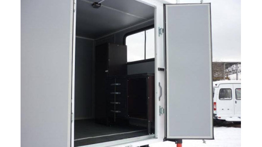 Переоборудование ГАЗель Бизнес Фермер в передвижную ремонтная мастерская-10