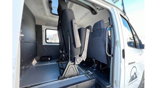 Переоборудование Соболь 4х4 в авторемонтную мастерскую-4