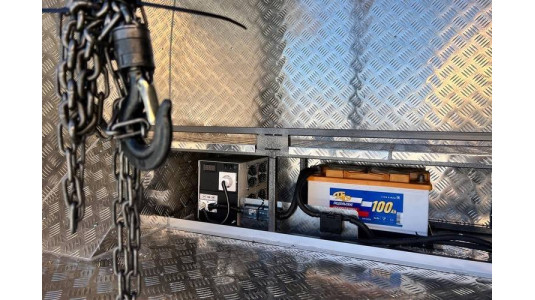 Переоборудование Соболь 4х4 в авторемонтную мастерскую-9