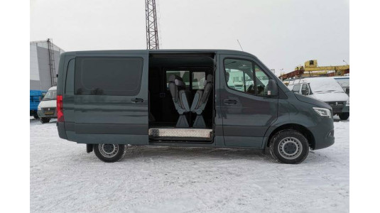 Установка салона "Ривьера" на микроавтобус Mercedes Sprinter (Мерседес Спринтер)-2