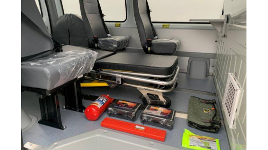 Санитарный транспорт для перевозки больных-13