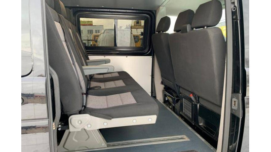 Установка диванов Тандем в микроавтобус Volkswagen - Фольксваген-6