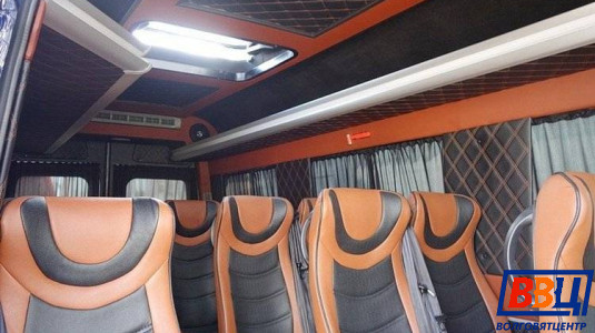 Туристический автобус Volkswagen Crafter (Фольксваген Крафтер)-1