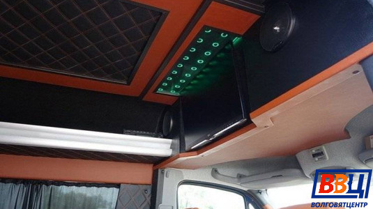 Туристический автобус Volkswagen Crafter (Фольксваген Крафтер)-3