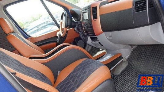 Туристический автобус Volkswagen Crafter (Фольксваген Крафтер)-4