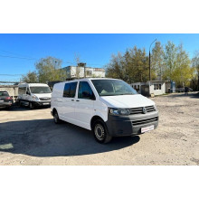 Volkswagen Transporter T5 - служебный автомобиль для сотрудников
