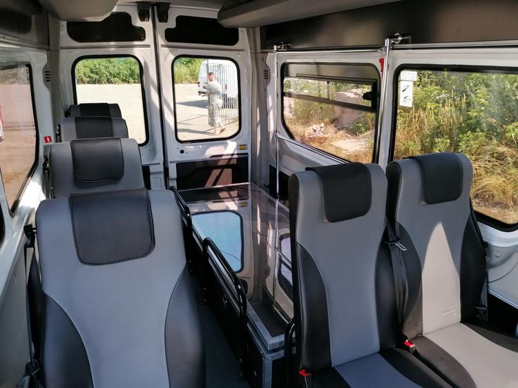 Производство и переоборудование микроавтобусов Форд Транзит в Катафалк